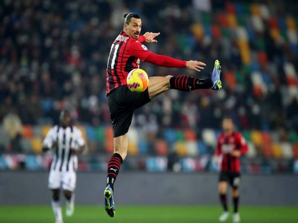Chuyển nhượng 2/3: Ibrahimovic tiết lộ thời gian rời AC Milan