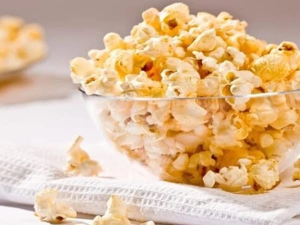 Nằm mơ thấy bỏng ngô chọn số nào tài lộc