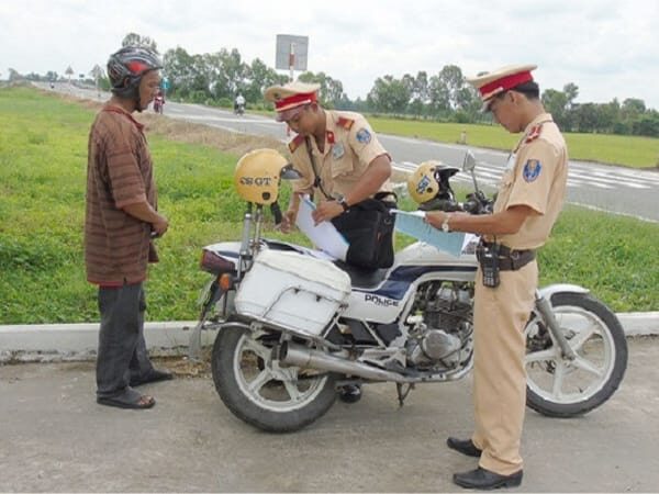 Ý nghĩa giấc chiêm bao thấy công an giao thông