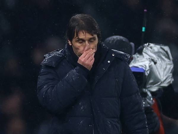 Tin bóng đá trưa 15/3: Conte bị giục rời Tottenham ngay