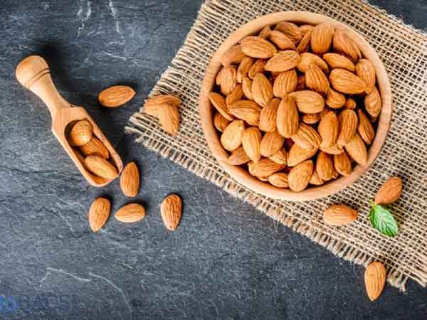 Nằm mơ thấy hạnh nhân đánh con gì số mấy