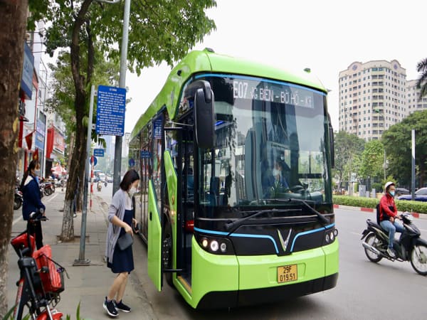 Nhìn thấy xe bus có ý nghĩa gì