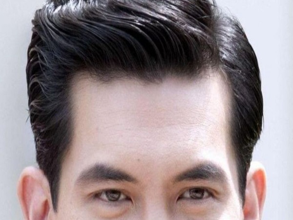 Vầng trán cao rộng, sáng sủa