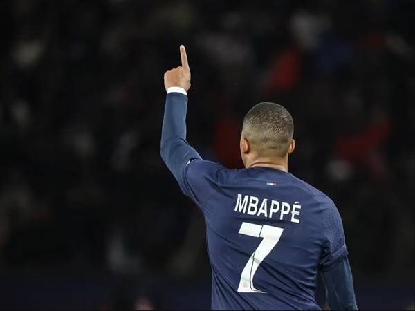 Số áo Mbappe tại PSG