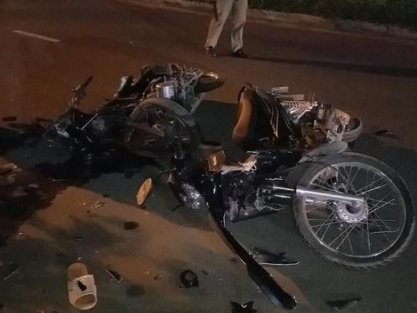 Mơ thấy tai nạn xe máy có máu