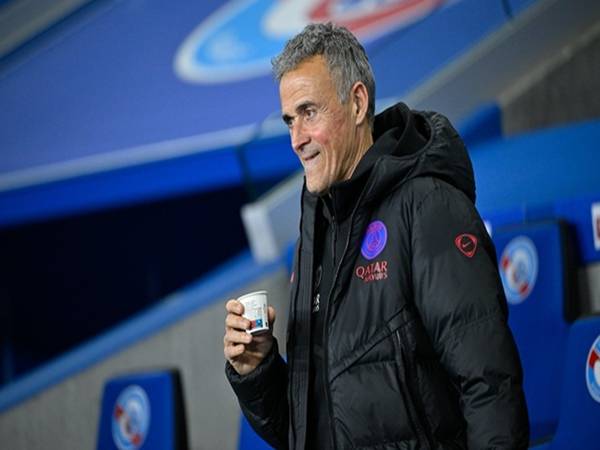 Bóng đá Pháp: HLV Luis Enrique bác bỏ tin đồn rời CLB PSG