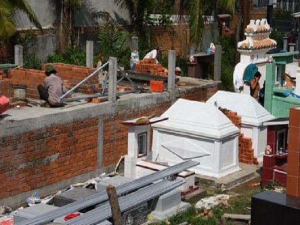 Giải mã ý nghĩa giấc mơ thấy đi chôn người chết