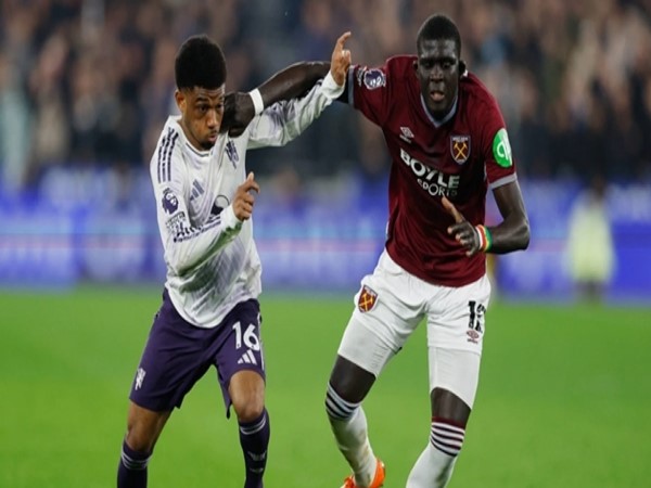 Premier League: M.U thoát thua phút 90+6 1 điểm quý hơn vàng